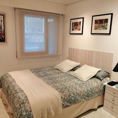 Apartamento Junto Al Santiago Bernabeu Con Piscina Madrid Exterior photo